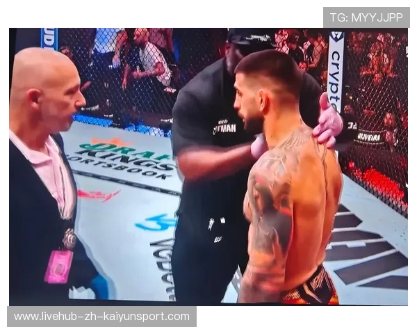 格斗赛事：UFC顶级对决，火药味十足！，ufc最火爆打法